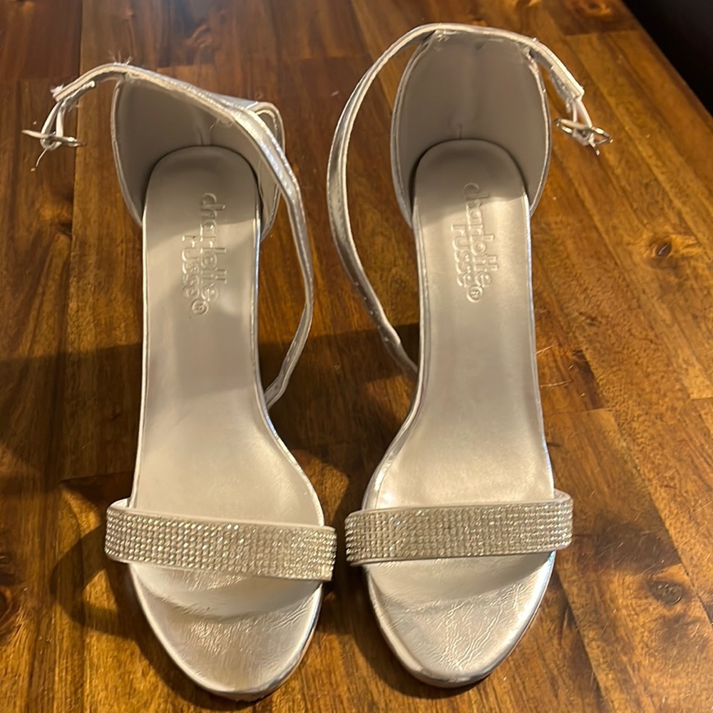 Heels never worn